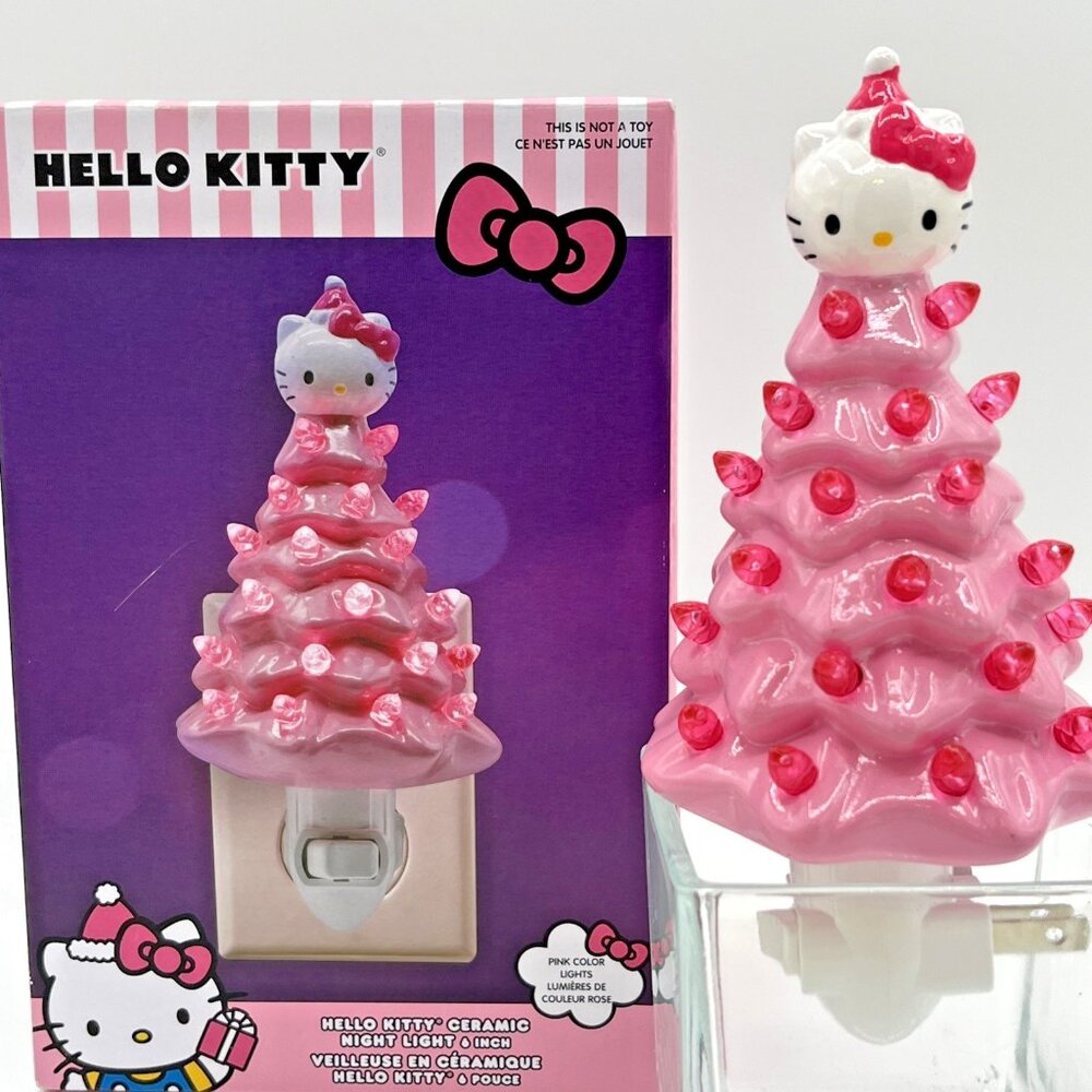 Hello Kitty Christmas Ceramic Light Up Tree Night Light w/original‎ box